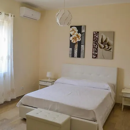 La Tua Casa A Rossano ゲストハウス Piragineti