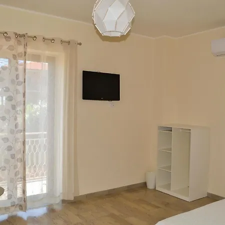 La Tua Casa A Rossano Guest house *
